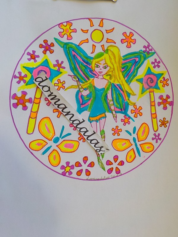 Elegant fairy : hand drawn Mandala - Mandalas with Characters - 100%